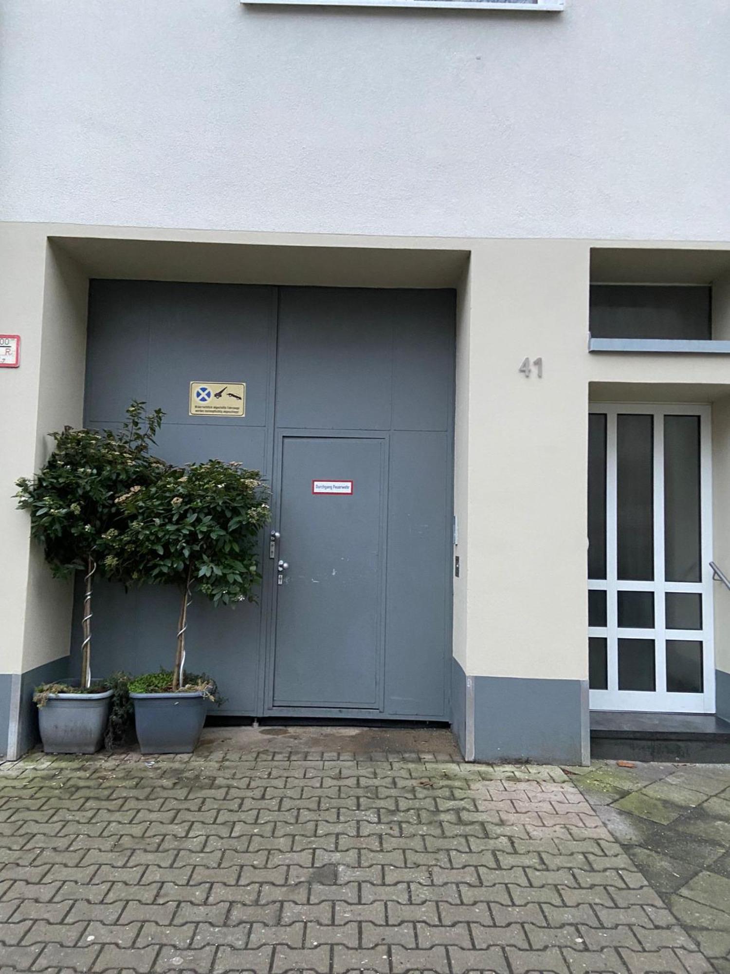 Komfort In Apartment Düsseldorf